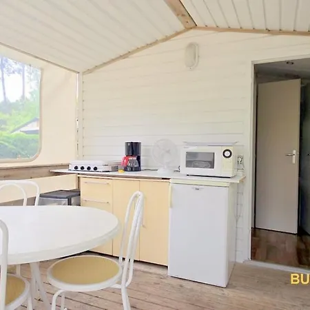 Bungalow-Mobilhome - Petit Prix- Ocean -Foret -Camping 3 Etoiles Bias  Exterior photo